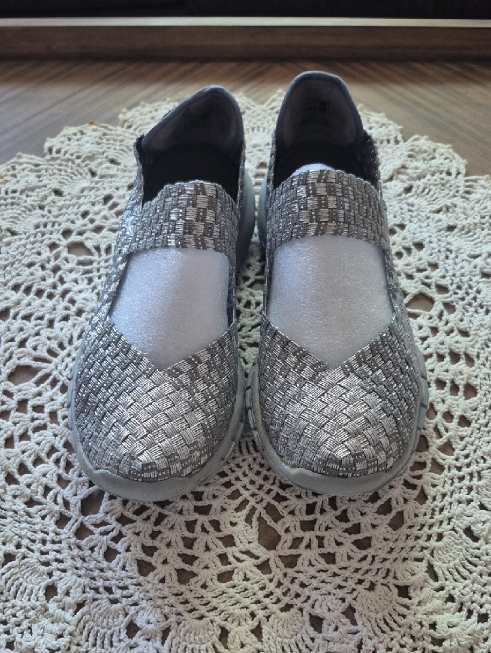 BM bernie Slip-On Woven Sneakers in Light Gray